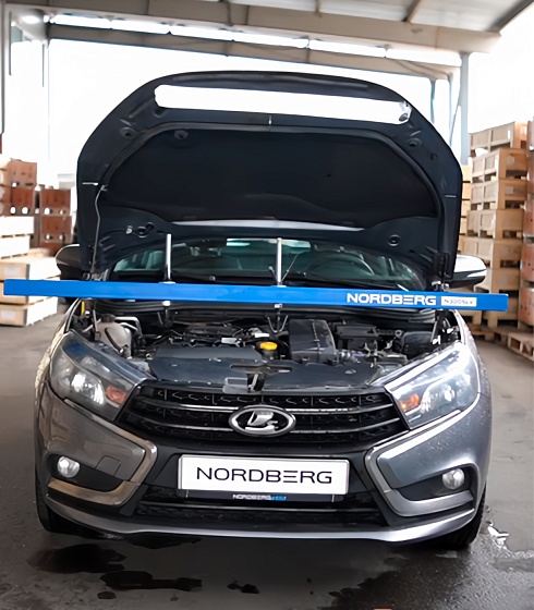 Стенд для вывешивания двигателей 500 кг, L=180 см NORDBERG N3005LV