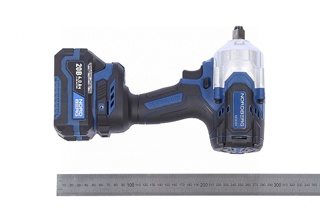 Гайковерт аккумуляторный, 1/2", 20 В, 1000 Нм, 2 аккумулятора 4 A и зарядное устройство, в кейсе NORDBERG NE808K