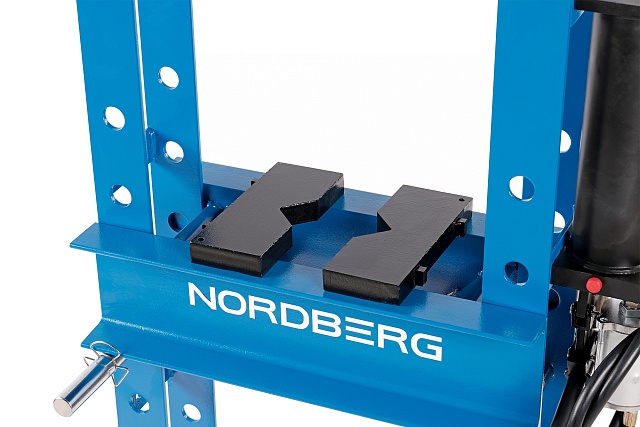 Гидравлический пресс, 30 т, пневмоуправление NORDBERG N3630AL
