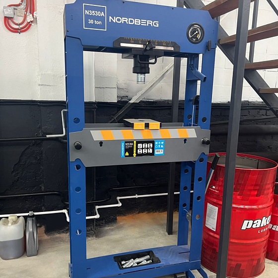 NORDBERG ПРЕСС N3530A с пневмоприводом 30т